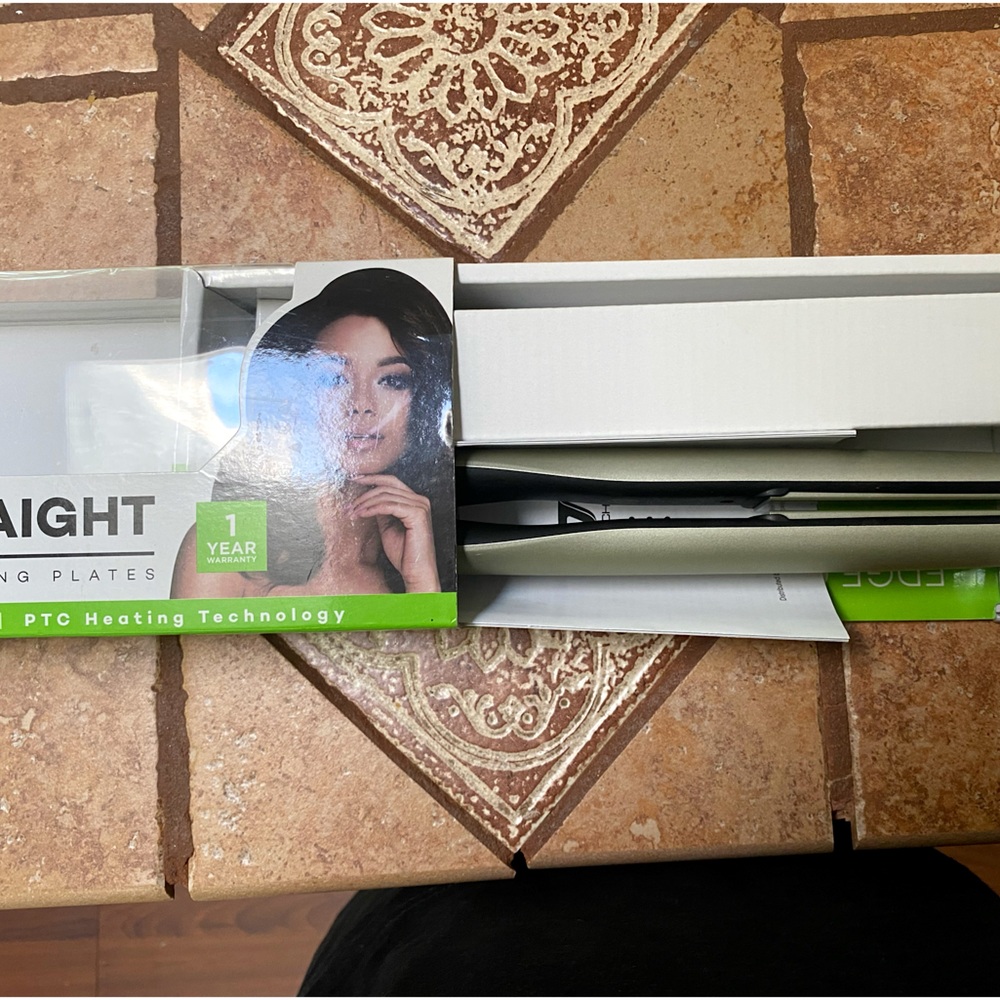Flat iron